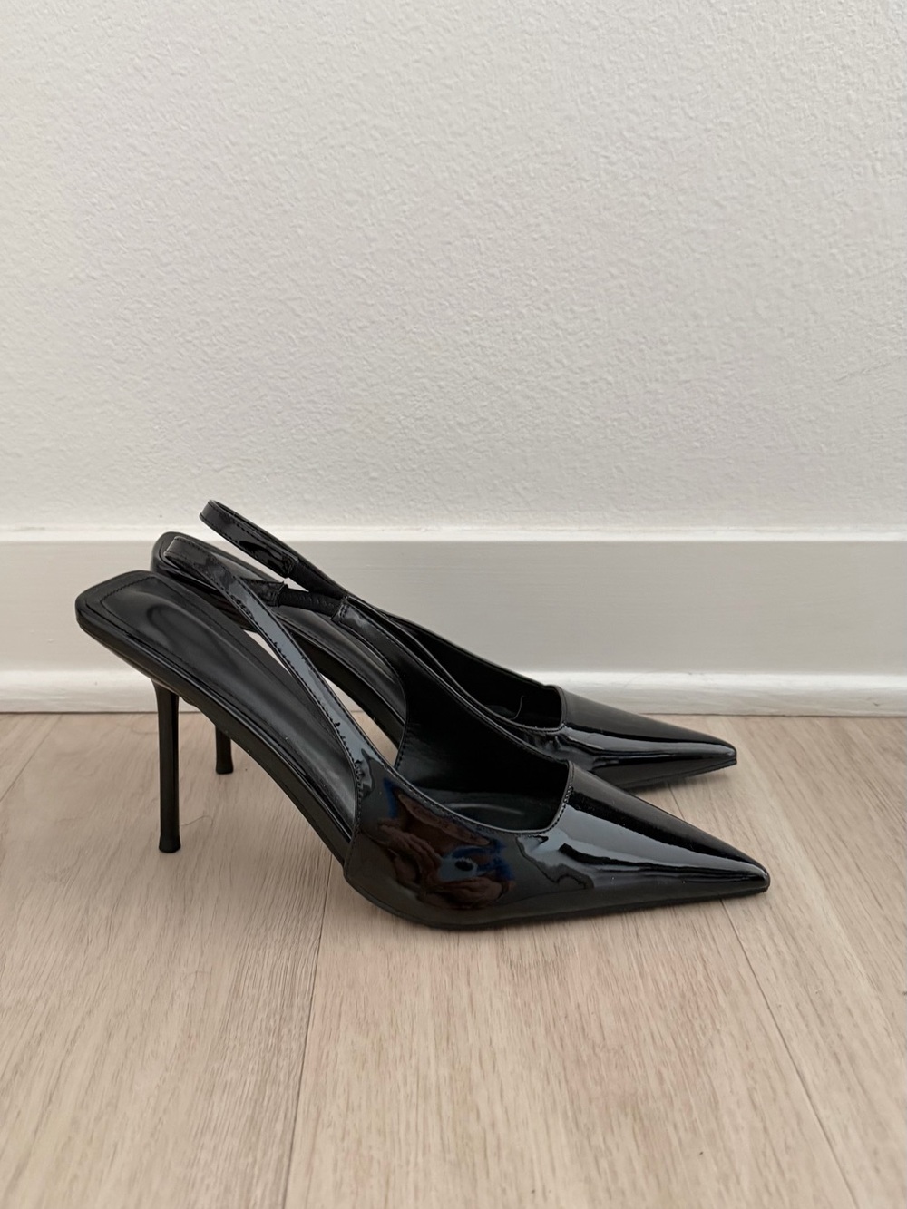 Slingback Pointed Toe Patent Stiletto Heels - Black - Picture 2 of 4
